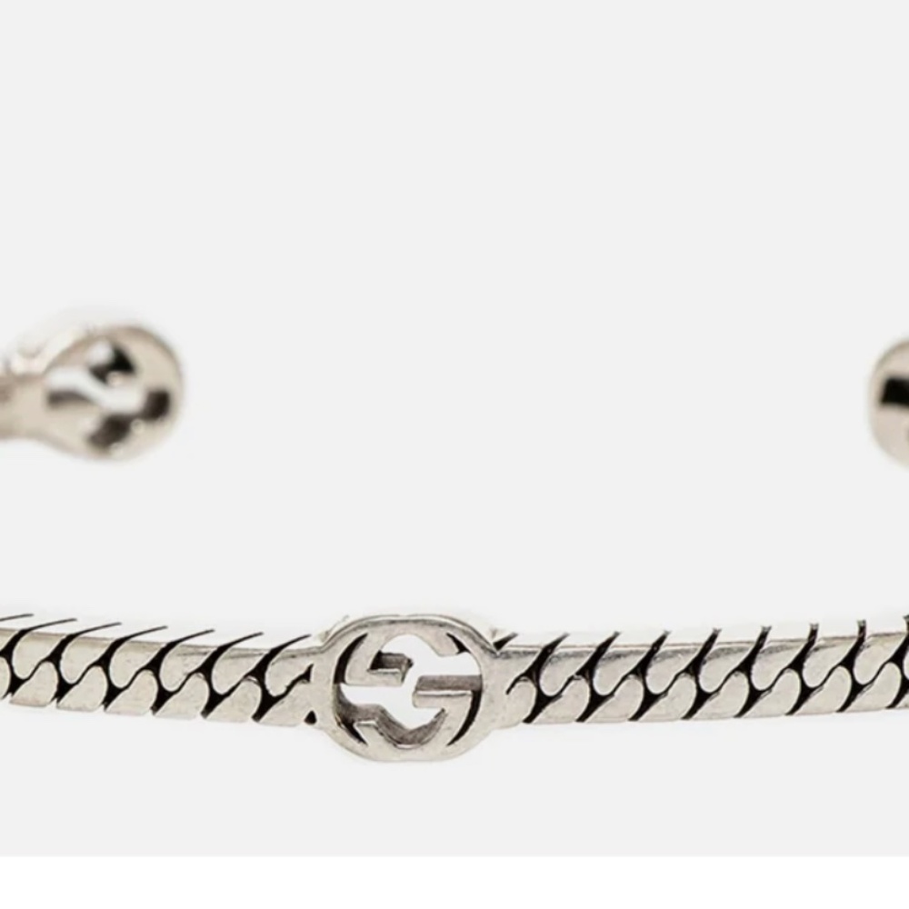 Gucci NEW NIB size 17 silver interlocking G bracelet - new in box - Picture 2 of 2